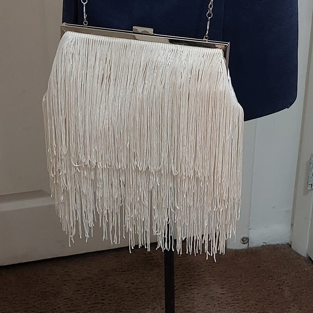 New York & Company Cream Fringed Crossbody Bag - Picture 4 of 6